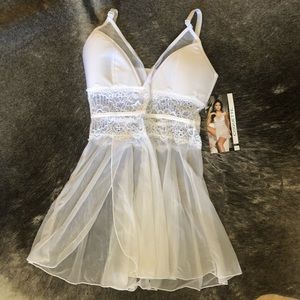 NWT White Babydoll Coquette Lingerie - size small